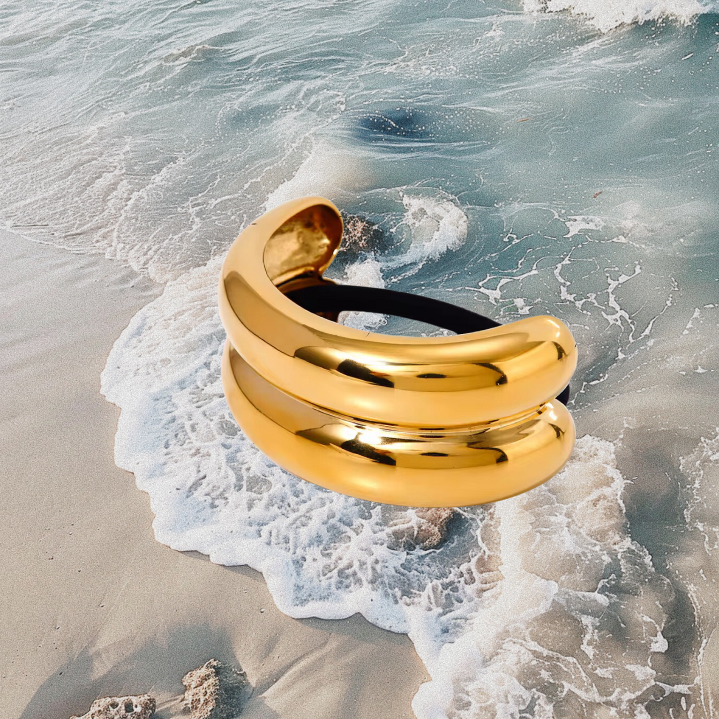 Double Arch Pony Cuff