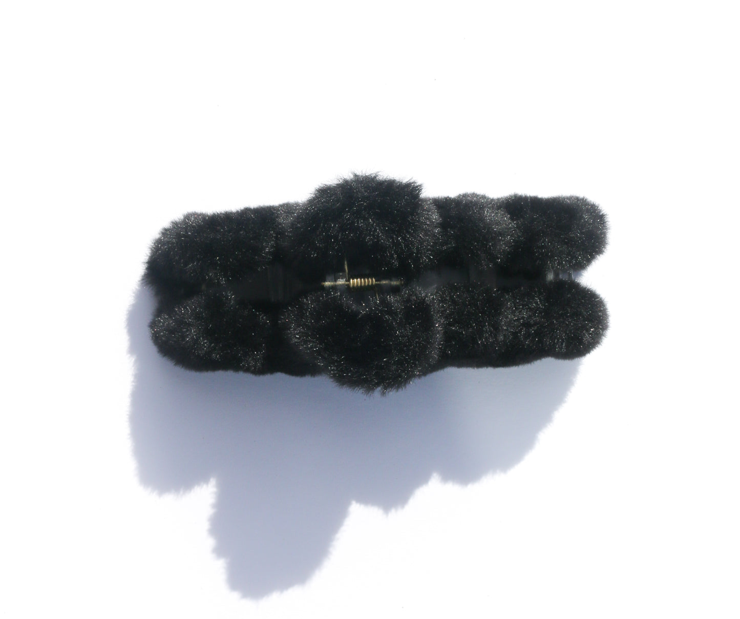 The Darcy Cosy Black Claw Clip
