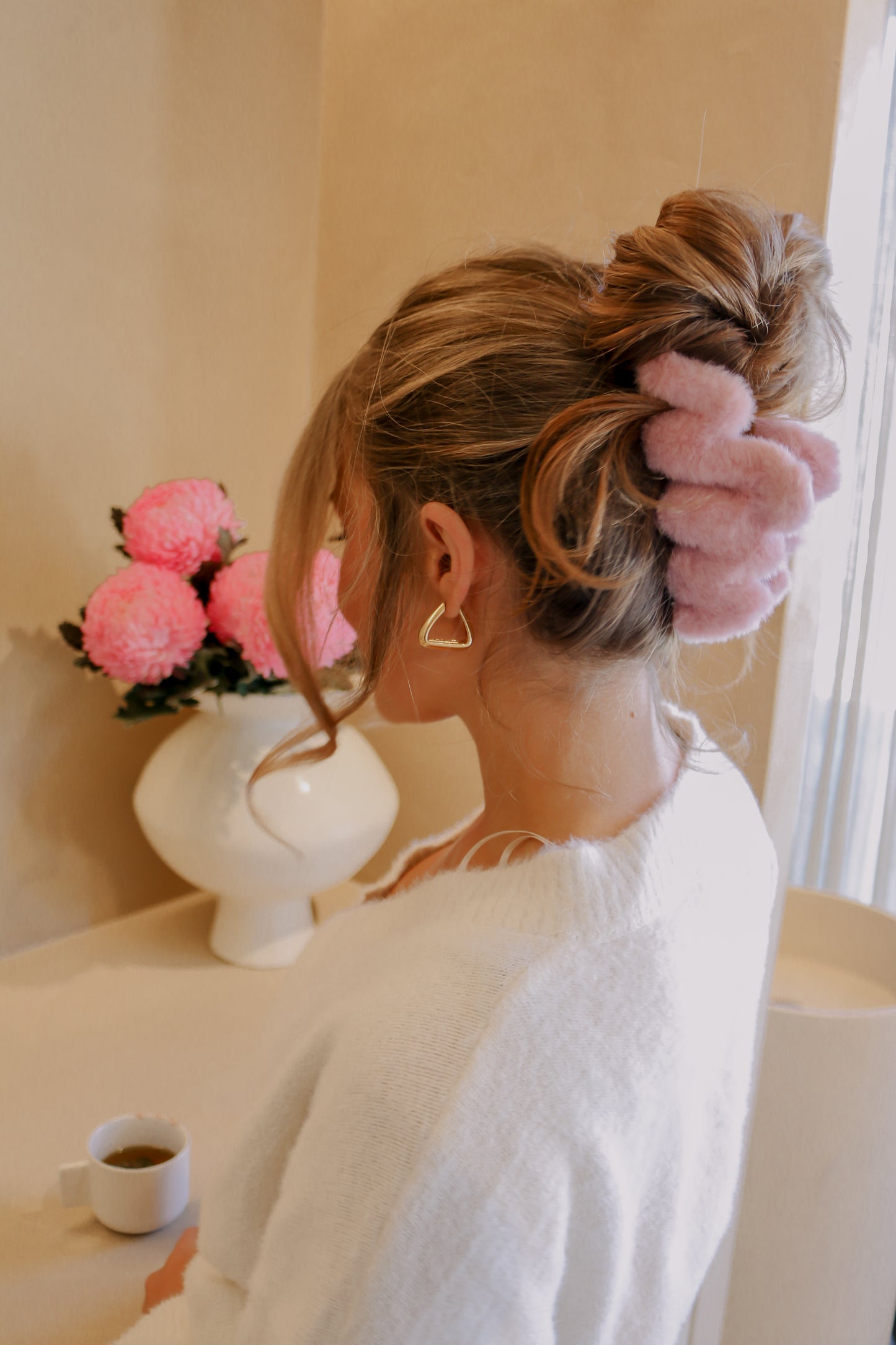 The Juliette Cosy Pink Claw Clip