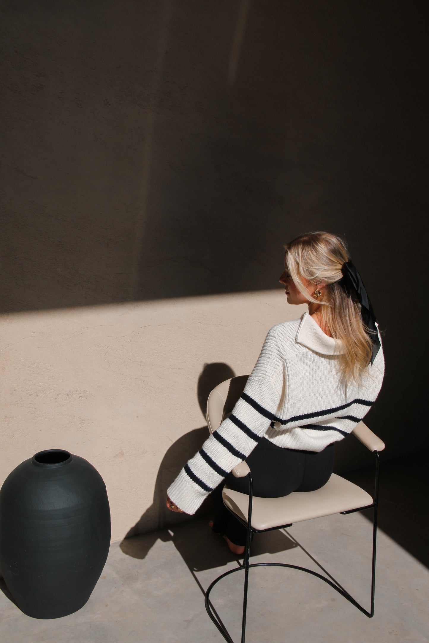 The Simone Black Bow Clip