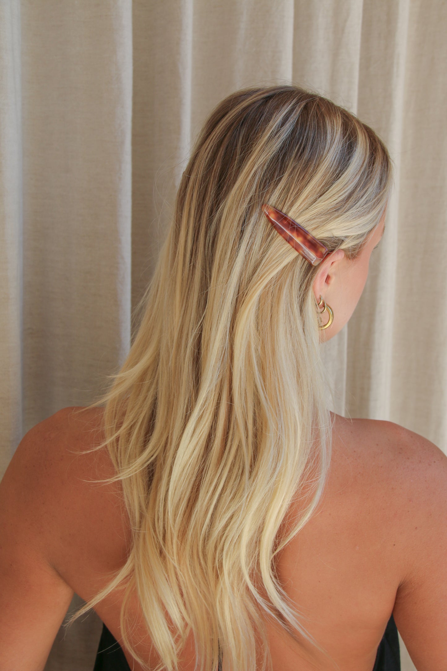 The Soleil Tortoise Shell Euro Summer Clip