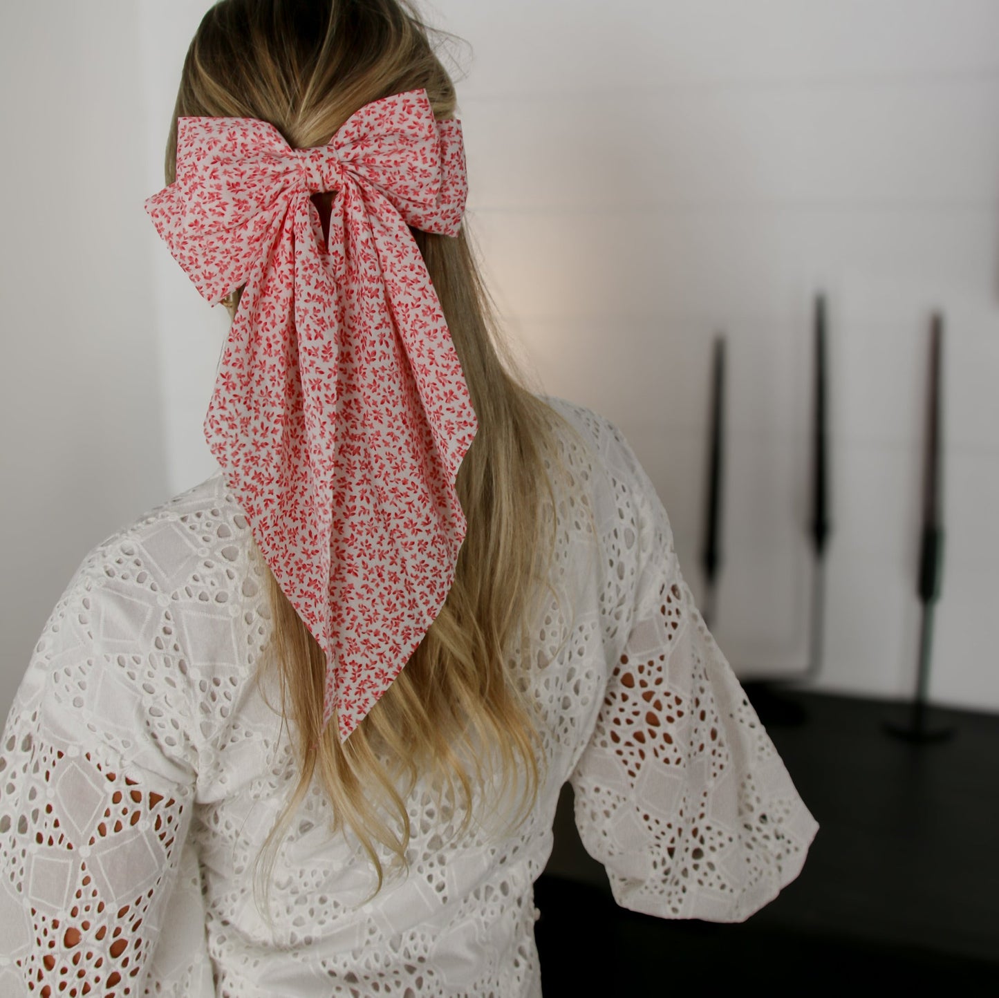 Red & White Petals Bow