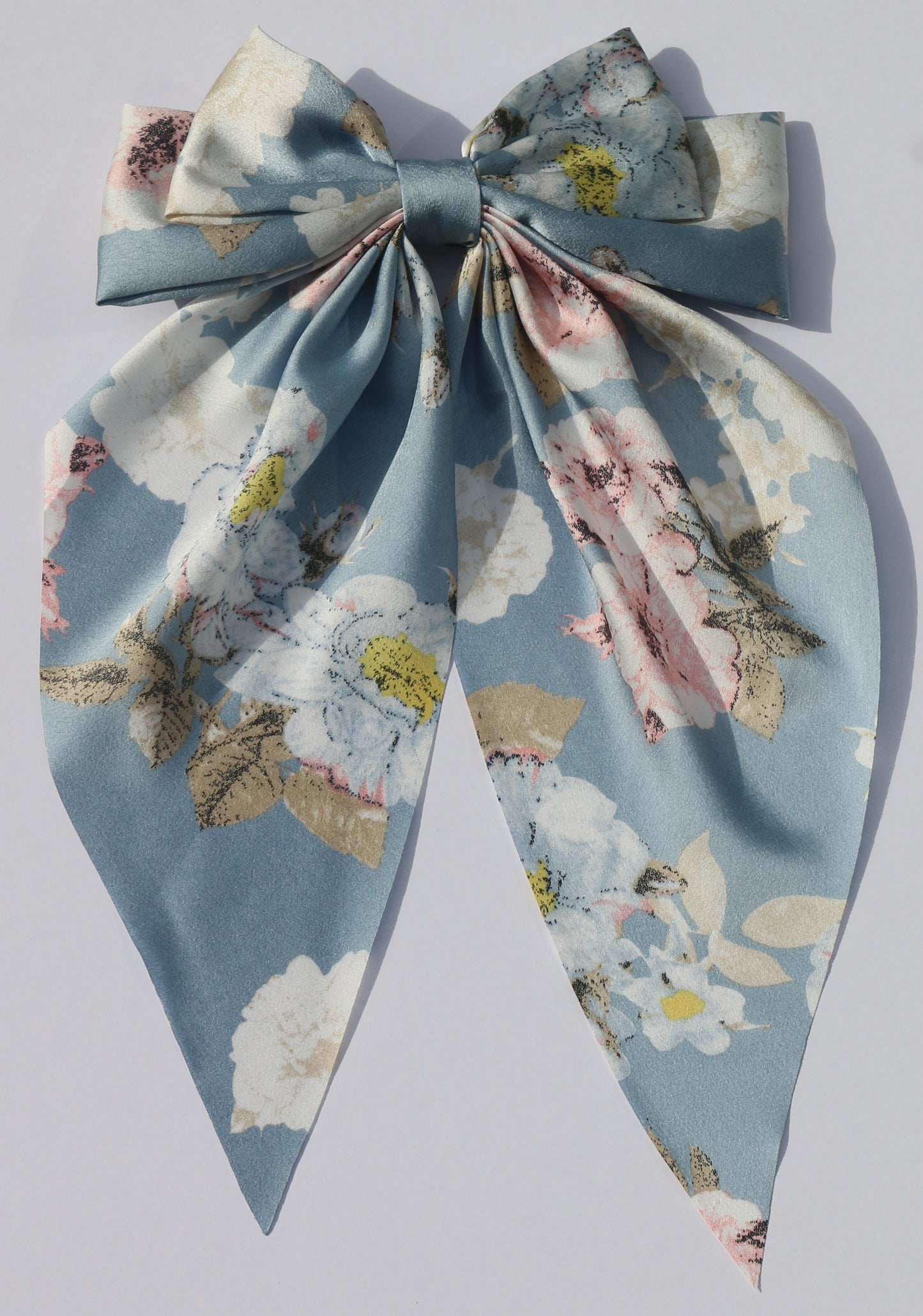 The Gigi Bow Clip